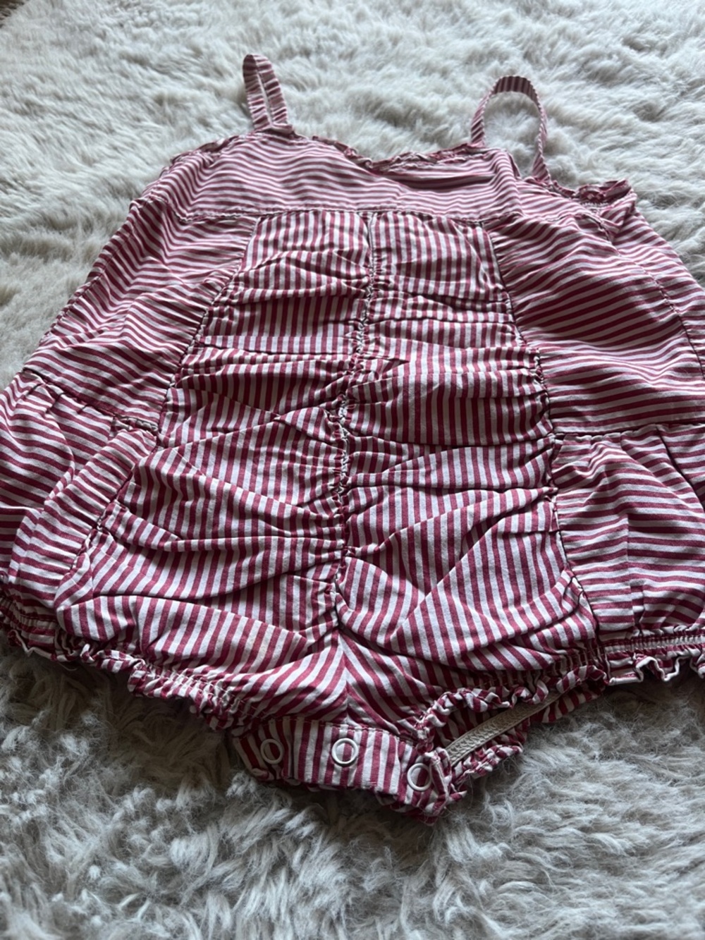 Striped red & white Ruffle Romper - Picture 4 of 5